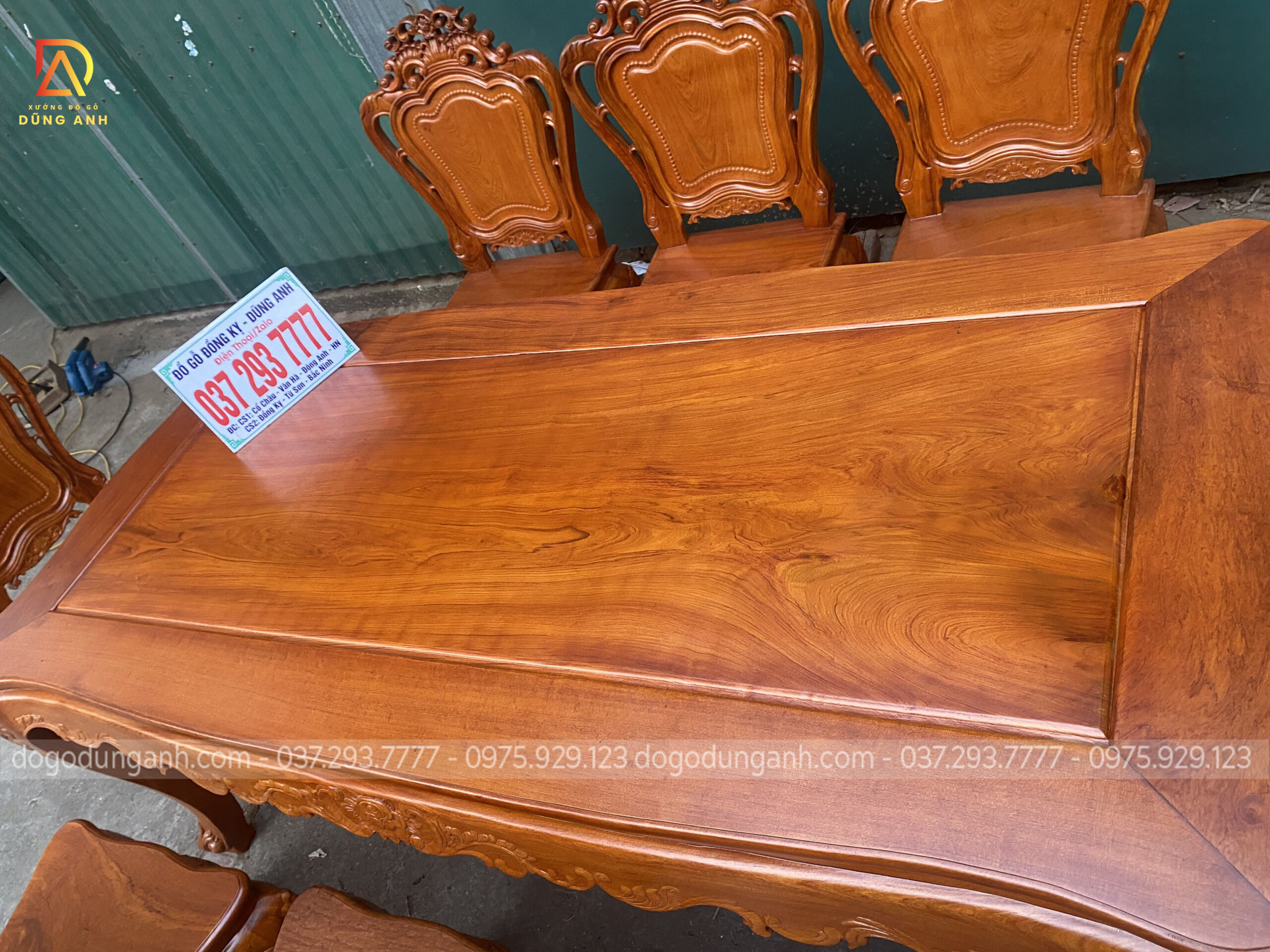 Mặt bàn bộ Louis Hoàng Gia