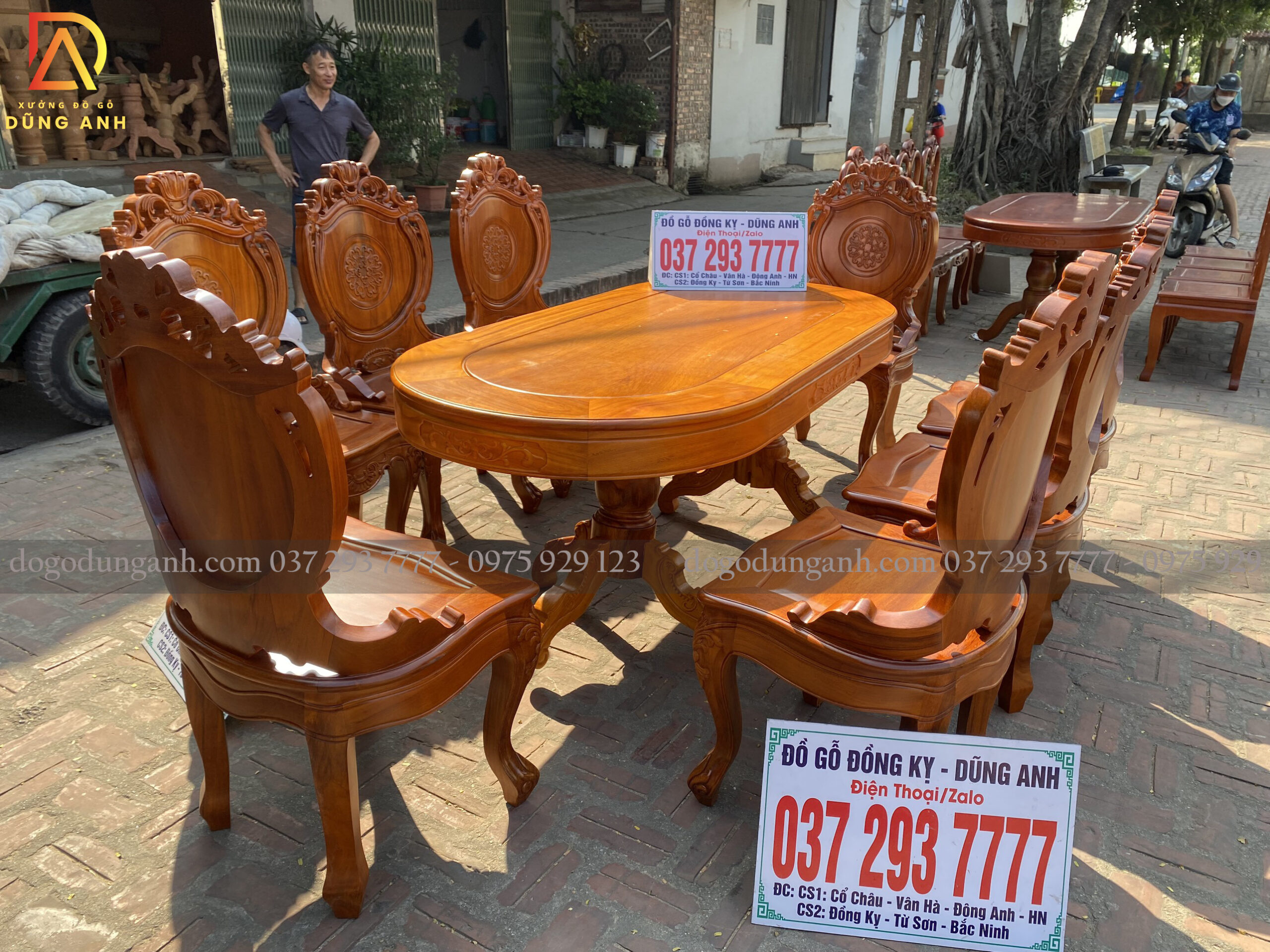 Louis hoàng gia có tai