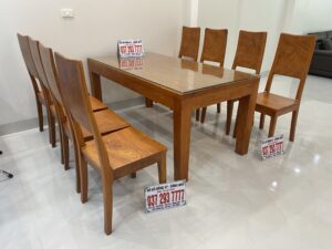 Mẫu bàn ăn hiện đại