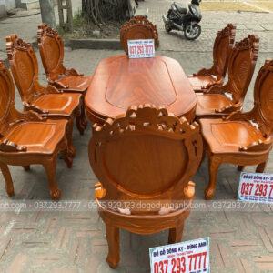 Louis hoàng gia có tai