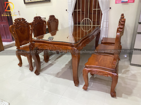 Mẫu bàn ăn đẹp - bàn củ lạc, ghế hoàng gia