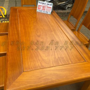 Màu sắc và đường vân của gỗ gõ đỏ