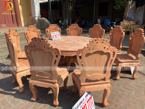 Bộ sản phẩm 10 ghế louis đục 1 mặt và bàn tròn trống đồng hàng mộc thô của anh Trường