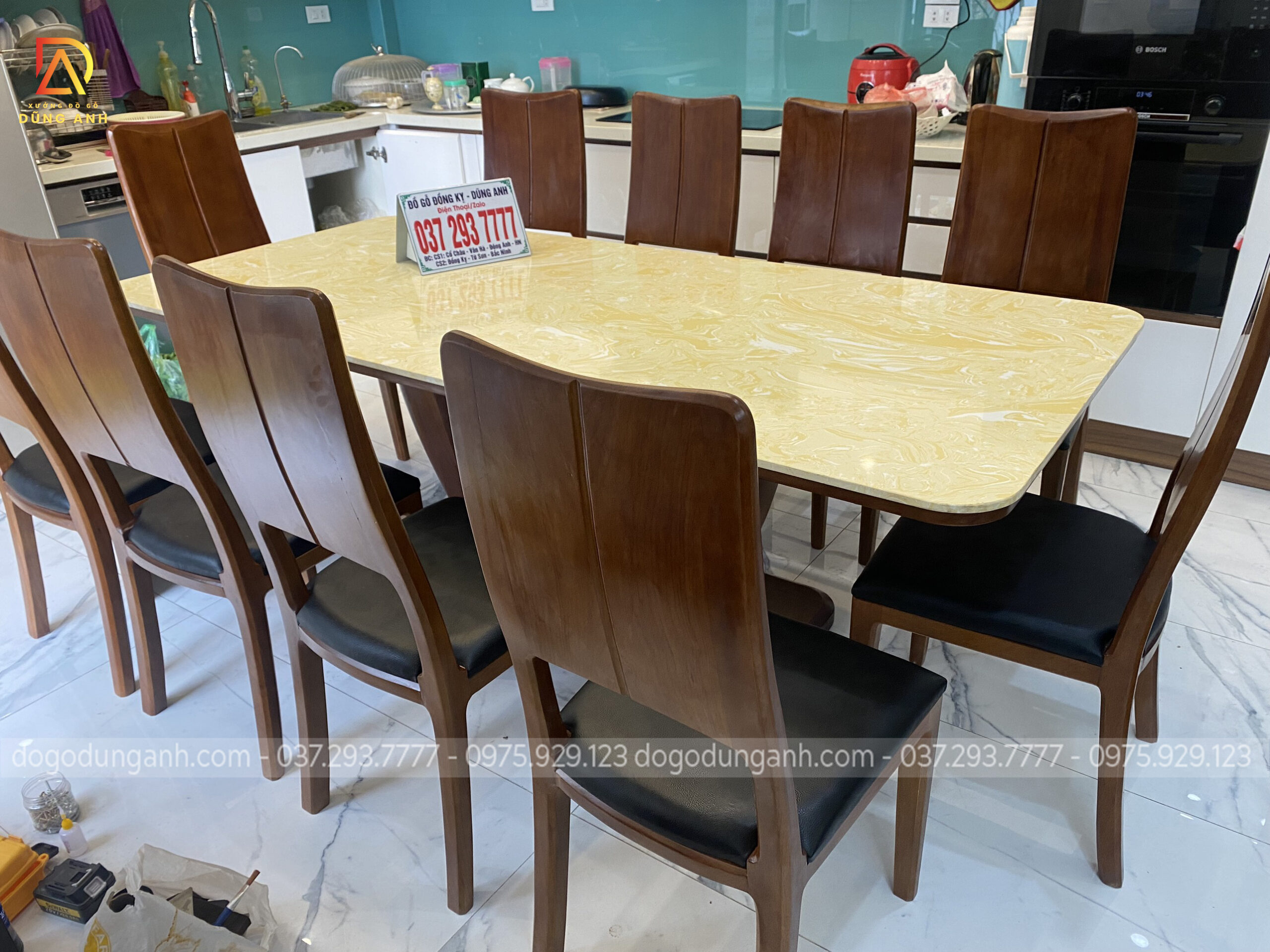 Mặt đá trơn tru lau dọn vô cùng tiện lợi