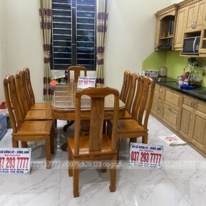 Bộ Triện Thọ được kê tại góc phòng bếp nhà anh Dũng