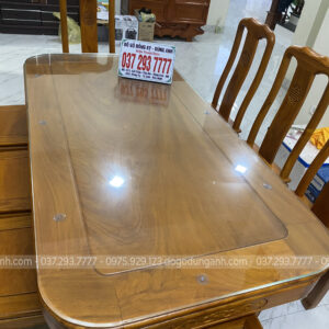 Bộ Triện Thọ được kê tại góc phòng bếp nhà anh Dũng