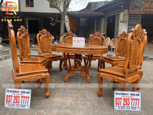 Bộ sản phẩm 8 ghế Louis hoa Hồng đục trạm 1 mặt kết hợp với bàn tròn cực kì TINH XẢO và SANG TRỌNG