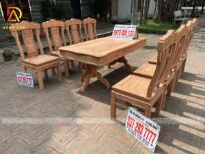 Bộ sản phẩm ghế Triện chương Sen kết hợp với bàn vén góc trên nền gỗ Hương Đá
