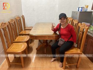Bàn giao bộ sản phẩm ghế cây đàn kết hợp với bàn chữ nhật cho chị Hợi( Tuyên Quang)