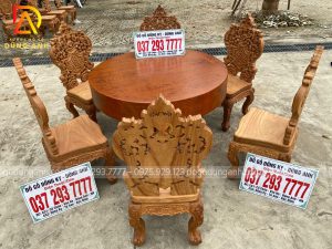 SIÊU PHẨM Bộ 6 ghế Louis Hoàng Gia kết hợp Bàn tròn NGUYÊN KHỐI chất liệu Gỗ Gõ Đỏ