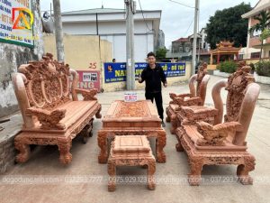 Bộ sản phẩm Nghê Bảo Đỉnh 6 món cột 12 chân 14 gỗ Hương Đá đục tay 100%