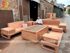Mộc sofa chân thuyền 5 món hàng đại gỗ Hương Đá