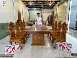 Trình làng bộ sản phẩm đón tết 2024 - 8 ghế Louis Hoa Hồng kết hợp bàn nguyên khối gỗ Gõ đỏ
