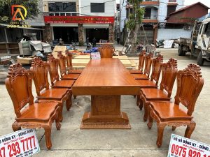 SIÊU PHẨM 10 ghế Louis Hoàng Gia + 1 ghế chủ & bàn nguyên khối - gỗ Gõ Đỏ