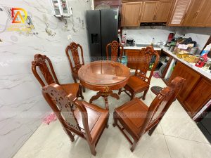 Bàn giao bộ 6 ghế chương Nho + bàn tròn đường kính 90 - gỗ Gõ đỏ cho anh khách TP Vĩnh Phúc