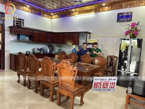 Đồ Gỗ Dũng Anh | Bàn Giao SIÊU PHẨM 8 Ghế Louis Hoàng Gia + Bàn Chữ Nhật Nguyên Khối cho gia đình chú Dũng ở TP Phú Thọ