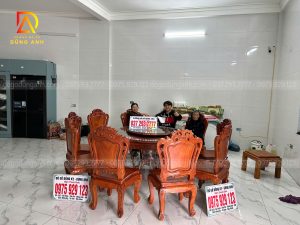 Đồ Gỗ Dũng Anh |Bàn Giao bàn ăn V.I.P 10 ghế Lousi hoàng gia + bàn tròn mâm xoay - Gỗ Gõ đỏ- tới địa chỉ TP Bắc Giang