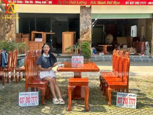 Đồ Gỗ Dũng Anh |  Mẫu Bàn Ăn 8 Ghế Hoa Cúc Kết Hợp Bàn Chữ Nhật Chân Trụ Nguyên Khối - Gỗ Gõ Đỏ - Sản phẩm chất lượng phục vụ cho bữa cơm gia đình