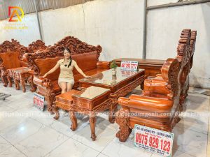Bàn Ghế Phong Khách Hoàng Gia Nguyên Khối 13 bông hồng 6 Món Gõ Đỏ Pachy | Đồ Gỗ Dũng Anh