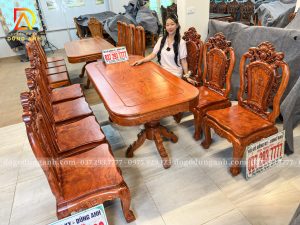 Bộ Bàn Ghế Ăn Chữ Nhật Hoàng Gia Hoa Hồng 8 Ghế Gỗ Hương Đá Nam Phi